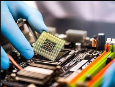 Semiconductor Stocks: Trends, Growth, Risks and Key Factors